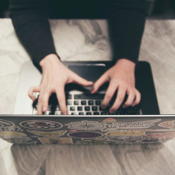 kenny-eliason-IhsaTDKzdwg-unsplash